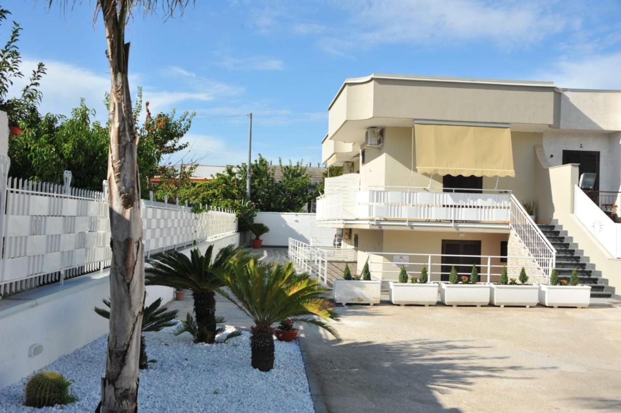 B&B Le Due Rose Pompei Bagian luar foto